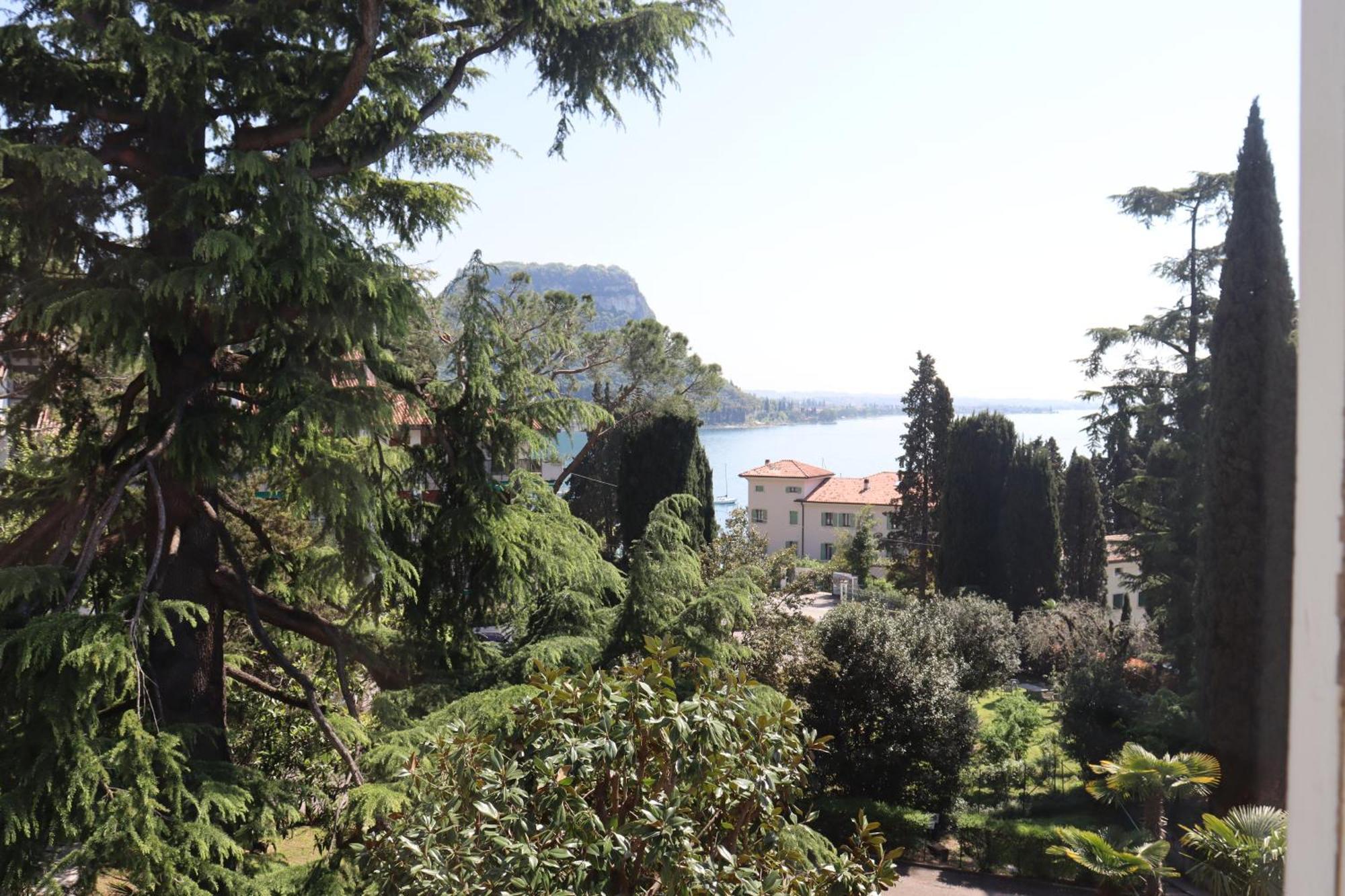 Beautiful Lake Διαμέρισμα Γκάρντα Εξωτερικό φωτογραφία