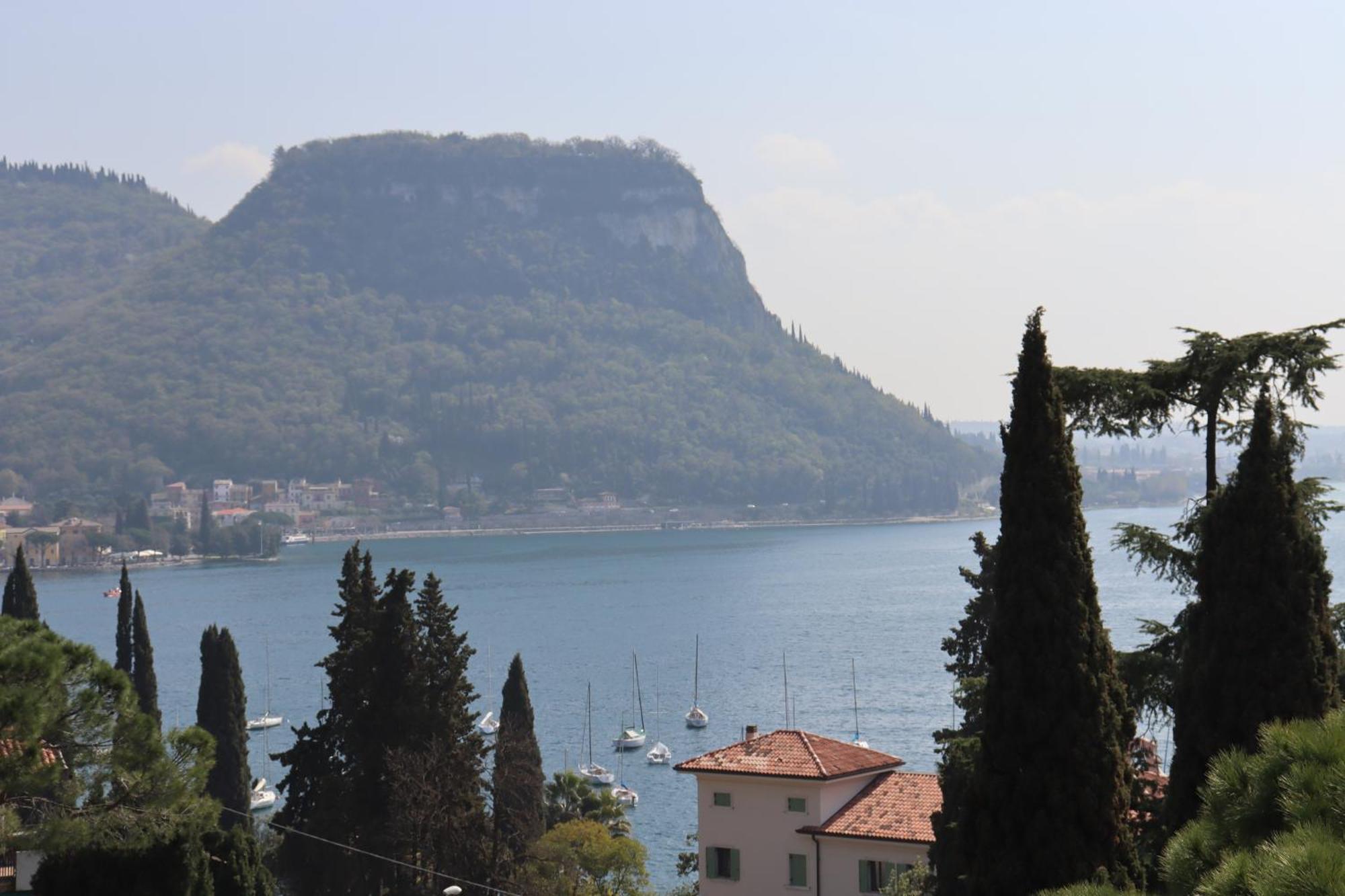 Beautiful Lake Διαμέρισμα Γκάρντα Εξωτερικό φωτογραφία